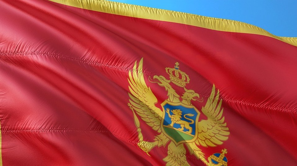 POLICIJSKA AKCIJA NA GRANICI CRNE GORE! Mladić (20) pokušao da uđe u zemlju u luksuznom vozilu, odmah je ZAUSTAVLJEN, tada je usledio ŠOK!
