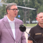 POŽAR U DELIBLATSKOJ PEŠČARI NE JENJAVA Vučić: Biće uključeni i helikopteri Vojske Srbije