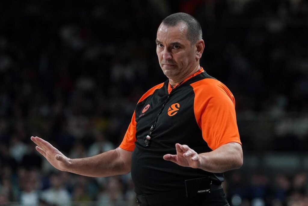 Pet srpskih sudija sudi Evroligu! (Foto)