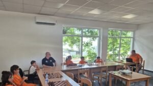 Predsednik Šahovskog saveza Srbije Andrija Jorgić posetio učesnike Kampa šampiona na Košutnjaku