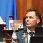 "RAST I NAPREDAK SRBIJE SE NE ZAUSTAVLJA!" Siniša Mali pozvao poslanike da usvoje zakone - NAŠA EKONOMIJA JEDNA OD NAJBRŽE RASTUĆIH U EVROPI!