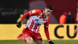 REPREZENTATIVAC SRBIJE TRAŽI PRAVO MESTO! Bivši fudbaler Zvezde na novoj pozajmici, tamo ga čeka doskorašnji kapiten Partizana