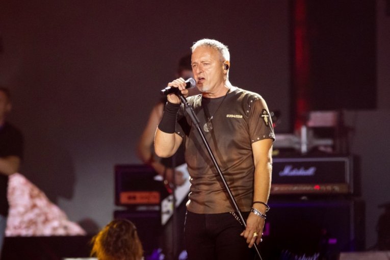SKANDAL NA TOMPSONOVOM KONCERTU! Na godišnjicu Oluje počeo koncert ustaškim pokličom "za dom spremni"!