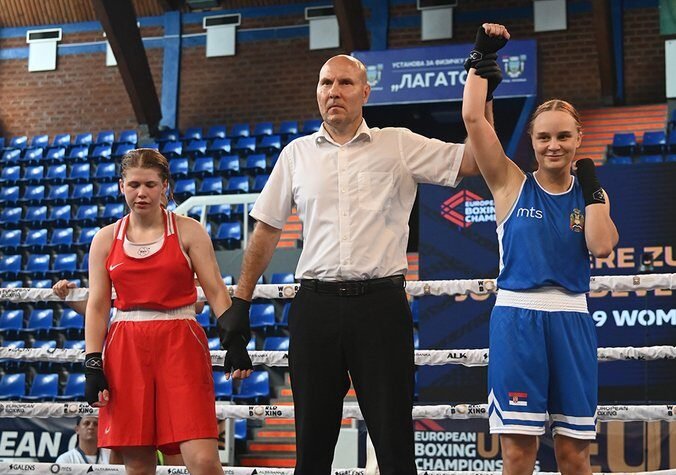 SONJA VUKŠIĆ OBEZBEDILA MEDALJU ZA SRBIJU: Sjajna bokserka plasirala se u polufinale Evropskog prvenstva u Loznici!