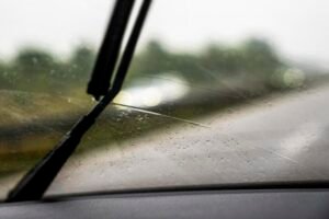 U automobilu vam je kao u rerni? Ova nova caka na šoferki rashlađuje kabinu pre nego što uđete