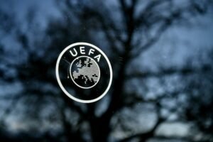 UEFA NE PRAŠTA FIFA! "Ali da vidimo ko su odgovorni..." (Foto)