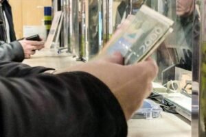 Veće plate i penzije ovim građanima Srbije stižu uskoro: Uvećana primanja sleduju tačno sledećeg datuma