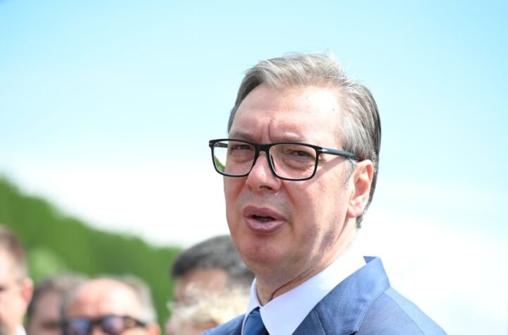 Vučić sutra obilazi radove na GAK-u i izgradnji dečje klinike 'Tiršova 2'