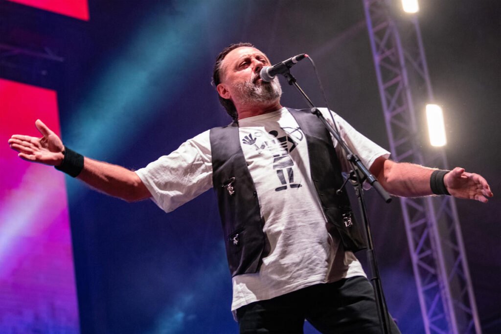 Zabranjeno pušenje: Rok spektakl pod zidinama Starog grada na varaždinskom Špancirfestu