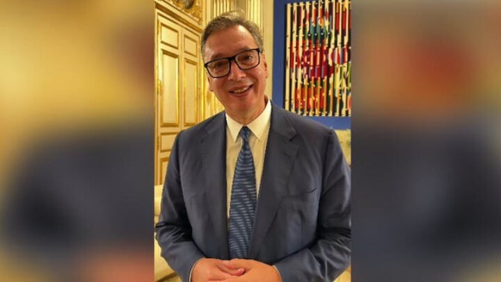 'MALO EKSKLUZIVE IZ JELISEJSKE PALATE' Vučić se oglasio iz Pariza: Mnogo sam srećan što imamo prijatelje kao što je Francuska, kao što je Makron (VIDE