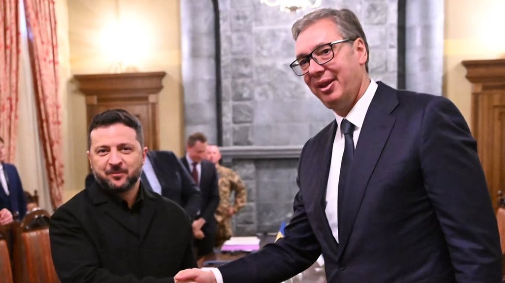 'Nastavićemo redovan dijalog i intenzivirati bilateralne kontakte' Vučić se sastao sa Zelenskim (FOTO)