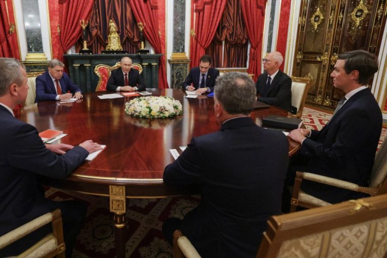 AMERIKA NAJAVILA NOVI PREGOVARAČKI PLAN! Rubio otkrio šta se SPREMA iza kulisa – Moskva i Kijev bi mogli PONOVO ZA STO!
