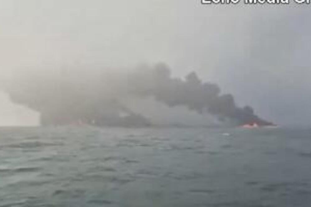 Američke snage napale tanker kod ostrva Harg: Hitno se oglasio Iran!