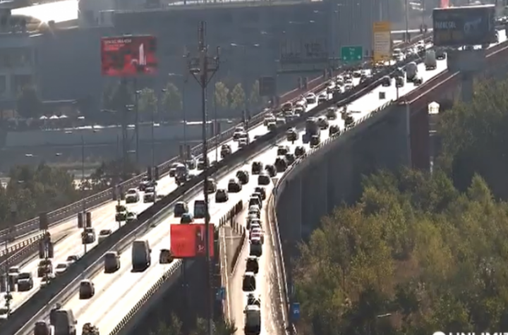 BEOGRAD JUTROS U ZNAKU GUŽVI! Brankov most najkritičniji, kolone i na Gazeli i Pančevcu, evo gde se sve čeka (FOTO)