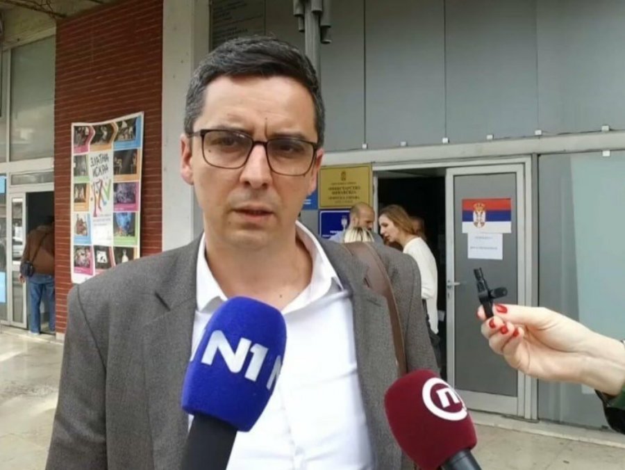 BLOKADERSKI PREDSTAVNIK MITAR KRSTIĆ HAPŠEN ZBOG LAŽIRANJA PUNOMOĆJA!