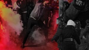 BRUTALNA TUČA NAVIJAČA U KRAGUJEVCU: Sukobile se dve grupe, policija preplavila teren i hitno podigla dronove