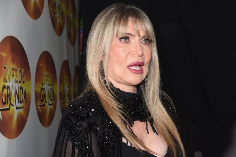BRUTALNO ZAKUCAVANJE UDOVICE SAŠE POPOVIĆA! Suzana Jovanović "obrisala" Brenu jednim potezom!