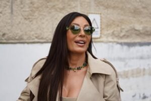 CECA POSLE 30 GODINA PROGOVORILA O FAMOZNOJ OGRLICI: Nosila je kod Minimaksa, pričalo se da je UKRADENA, pevačica progovorila!