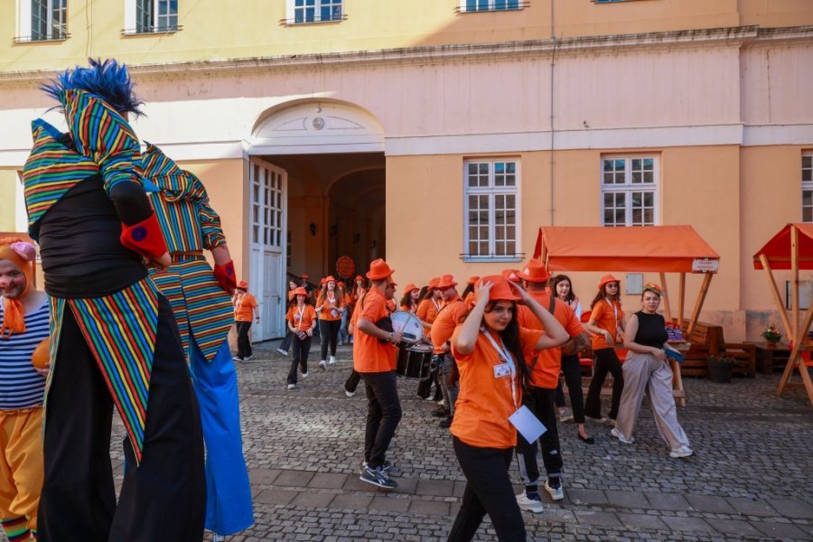 ČETIRI DANA, 55.000 GOSTIJU I BUNDEVA OD 559 KILOGRAMA: Dani ludaje nadmašili očekivanja!