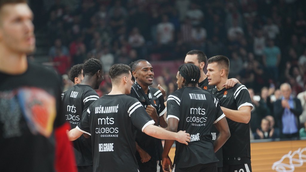 Crno-beli blistaju! Partizan srušio Pariz i stigao do druge pobede