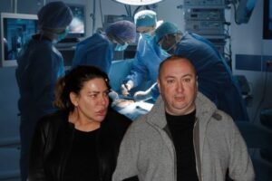 ĐANIJEVA SLAĐA U BOLNICI: Nema bubreg, gubi dosta krvi! Pevač zabrinut!