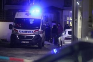 DOKTORI OPKOLILI VODITELJA POVREĐENOG U TEŠKOJ SAOBRAĆAJNOJ NEZGODI! Stigle prve informacije o njegovom stanju direktno iz bolnice!