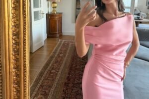 EVO GDE ŽIVI EMINA JAHOVIĆ SA DECOM! Pevačica pokazala STAN OD MILION EVRA, a bori se sa problemom koji imaju OBIČNI SMRTNICI! (GALERIJA)