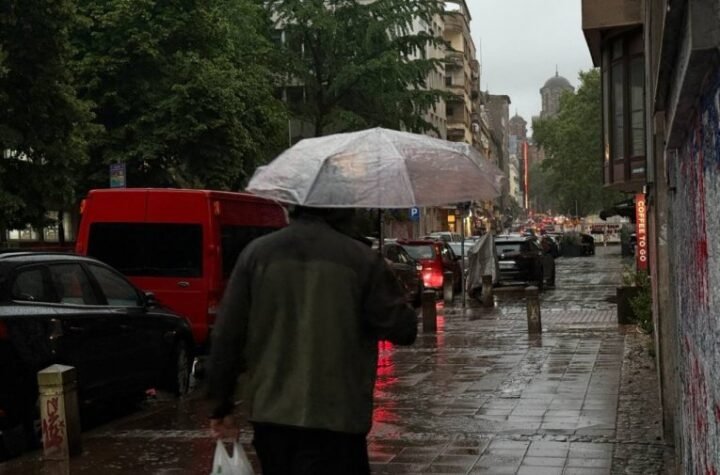 HLADNI FRONT STIGAO U SRBIJU! Prema nama pravi vremenski rolerkoster - RHMZ se oglasio najnovijom prognozom!