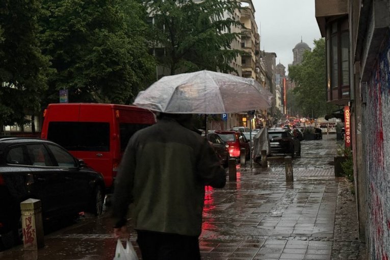 HLADNI FRONT STIGAO U SRBIJU! Prema nama pravi vremenski rolerkoster - RHMZ se oglasio najnovijom prognozom!