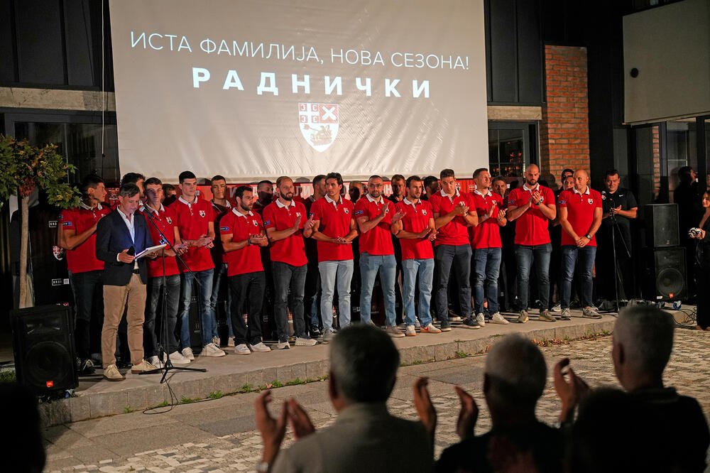 Iz industrijskog srca Kragujevca ka vrhu Evrope: Radnički predstavio nikad jači tim za trofeje