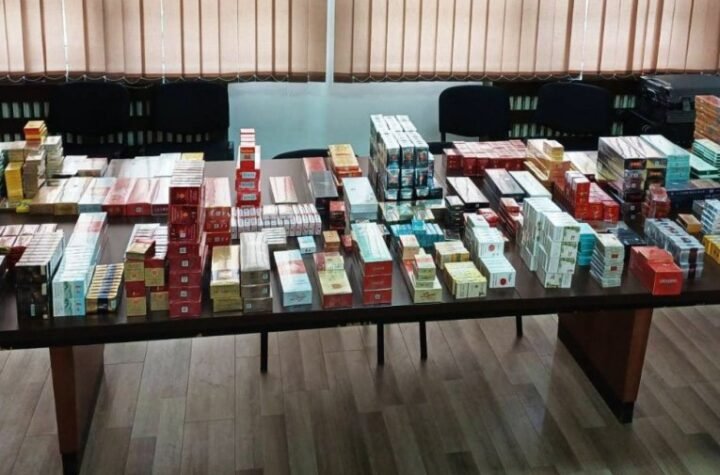 KAKVA ZAPLENA: Uhapšen muškarac sa 9.900 paklica cigareta i 30.000 ručno pravljenih cigareta