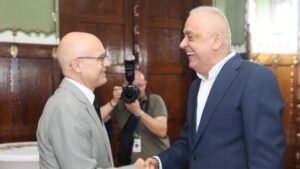 LIDER NAPREDNJAKA MILOŠ VUČEVIĆ ČESTITAO SUBOTIČANIMA DAN GRADA: Nastavite da negujete i razvijate duh zajedništva, da budete složni i ponosni na sve