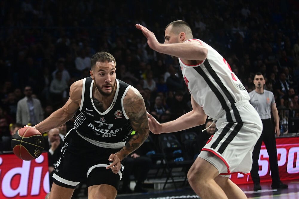 Žofri Lovernj, Milan Šuškavčević, KK Partizan, KK Sloboda Užice, KLS