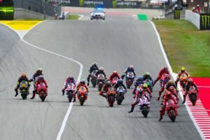 LUDI MOTO GP SPRINT U AUSTRIJI: Pao sa prve na šestu poziciju, pa režirao preokret za pamćenje