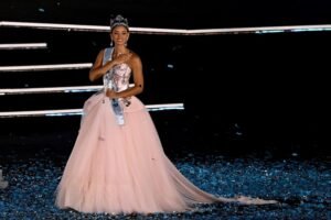 MLADA UČITELJICA JE NOVA MISS SVETA! Svojoj zemlji donela titulu nakon 44 godine!