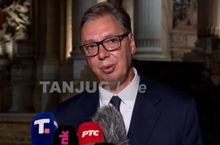 "MOJ POSLEDNJI SASTANAK KAO PREDSEDNIKA SA MAKRONOM!" Vučić iz Pariza: "Razgovarali smo o svim problemima i važnim temama!"