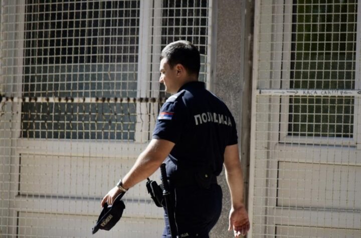 Maloletnici među krvnicima su iz Barajeva: 20 maskiranih mladića prebilo slavljenika, brata i oca na rođendanu!