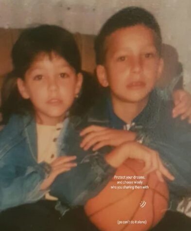 NIKAD VIĐENA SLIKA BOGDANA BOGDANOVIĆA: Danas žene lude za njim i važi za najpoželjnijeg neženju, a ovako je nekada izgledao (FOTO)