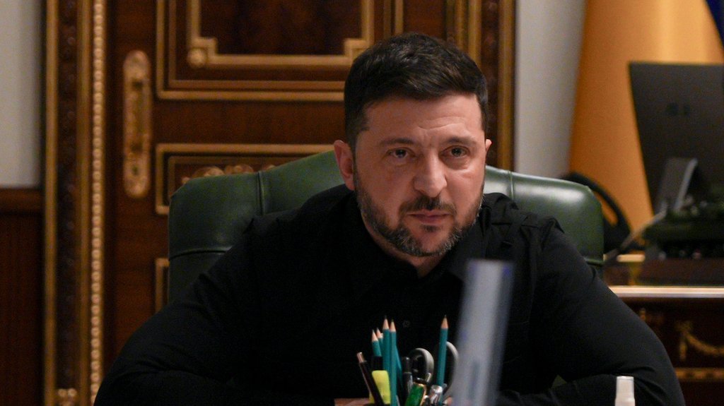 NOĆ UŽASA U MOSKVI: Ukrajinci poslali preko hiljadu dronova, ima mrtvih i povređenih, oglasio se Zelenski!