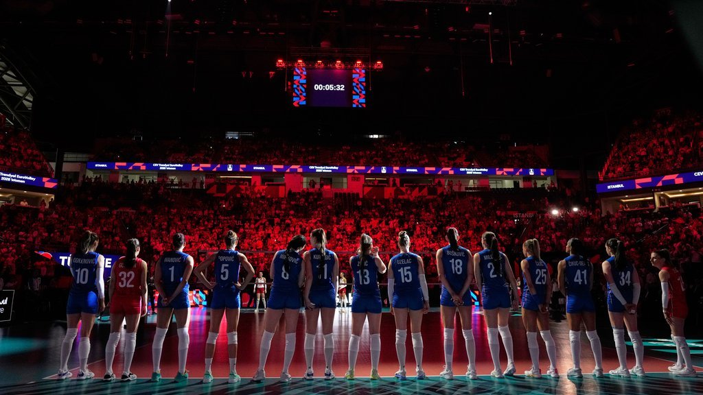 Nezapamćena scena na dodeli medalja: Turci zviždali Terziću, Srpkinje ga branile aplauzom
