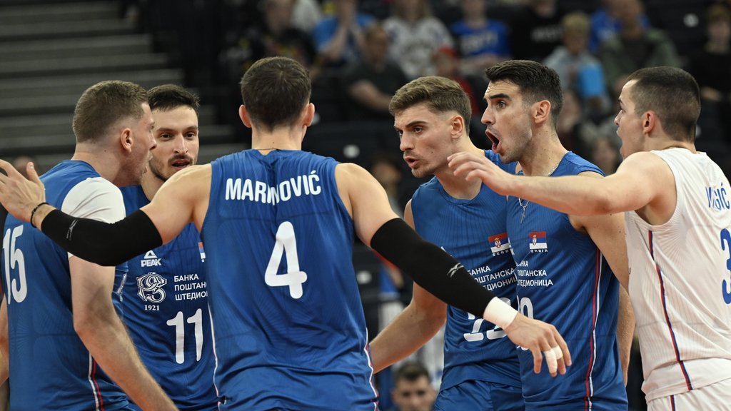 ODBOJKAŠI IGRAJU ZA ČETVRTFINALE: Evo kad i gde možete da gledate meč Srbija - Slovenija