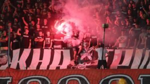 PARTIZANOVA RUPA OD ODBRANE DRŽI CRNO-BELE PRI DNU TABELE: Tim Saše Ilića postigao 4 gola u Surdulici, ali uzeo samo bod protiv Radnika