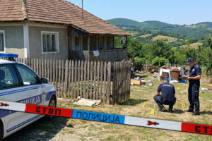 PRODAVAO KUĆU KOJA NIJE NJEGOVA ZA 50.000 EVRA! Novi detalji zločina u Velikom Gradištu - troje mrtvih i dve ranjene žene zbog 230 KVADRATA?!