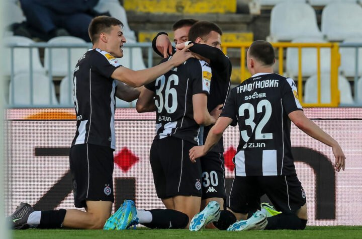 Partizan se i zvanično oprostio od defanzivca: "Pravi primer svim mladim igračima koji kucaju na vrata prvog tima"