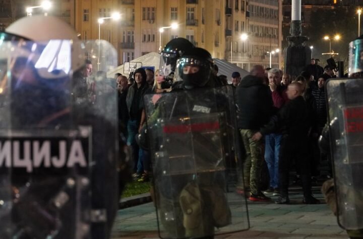 Po principu 'zavadi, pa vladaj': Hrvati priželjkuju krv na ulicama Srbije, da bi do toga došlo sada o blokaderima ubacuju crv sumnje