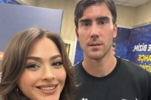 Poznata turska novinarka ulovila Vlahovića: Dušan joj je omiljeno ime, sada se zna i zašto! (FOTO)