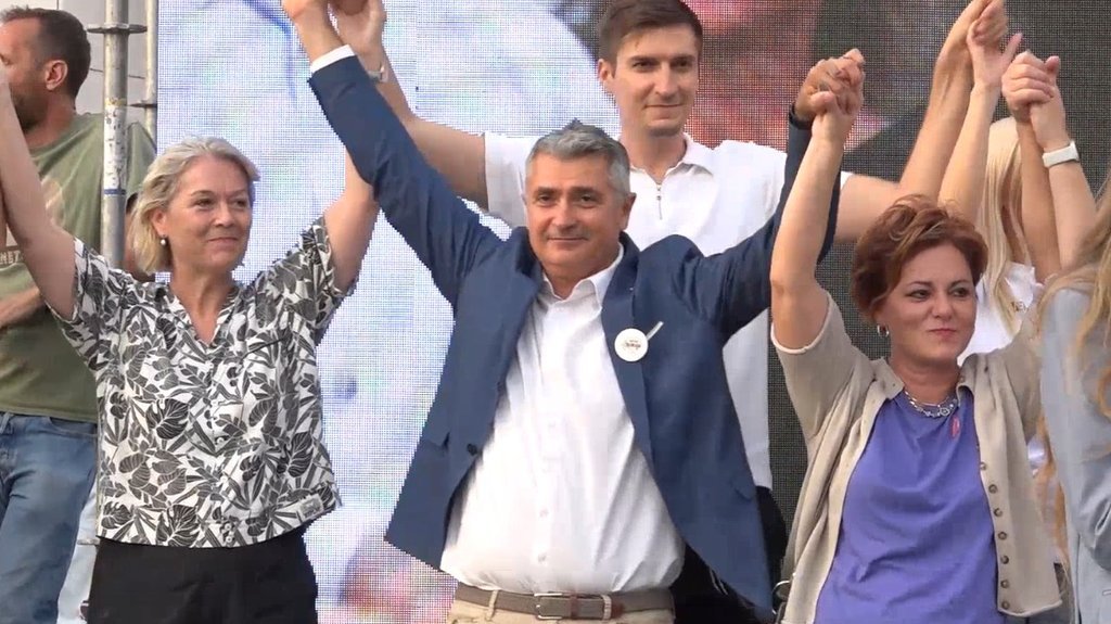 Prvi na listi blokadera ne sme ni da zucne o generalu: Za nas Ratko Mladić nije tema
