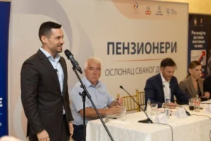 Razgovori sa penzionerima nastavljeni u Mladenovcu i Sopotu