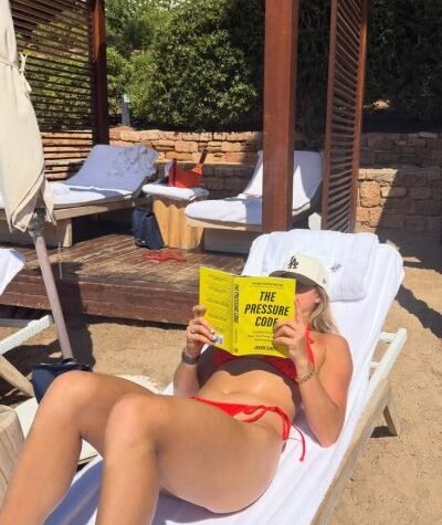 SABALENKA SE SKINULA! Gori internet - isplivale vrele fotke sa mora (FOTO)