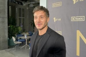 Saša Kovačević, pevač